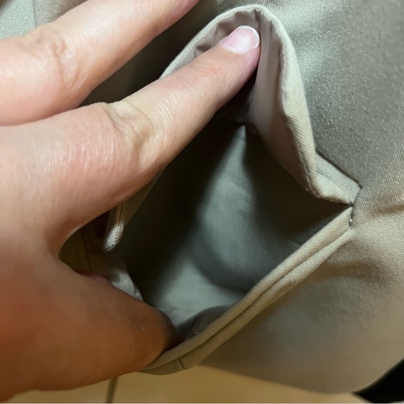 Beige & Black Forever 21 Blazer with Pockets & 1 Button, Size 3X - Picture 2 of 9